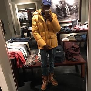 Meet your Posher, Armondo